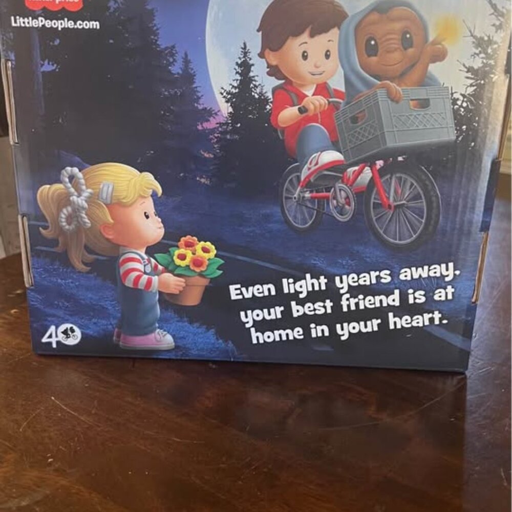 E.T. the Extra-Terrestrial Little People Collector Set (New) - Picture 4 of 7